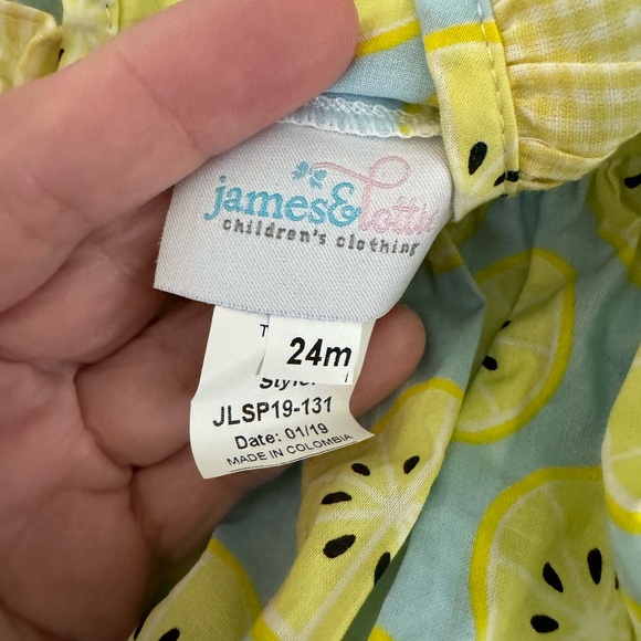 James and Lottie outfit - Picture 2 of 2